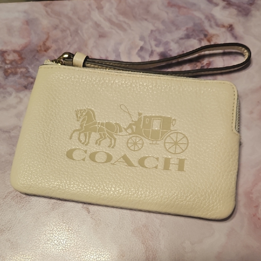 Coach Corner Zip Wristlet
